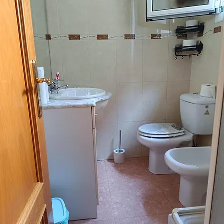Privada Con Bano Privado Vilanova Del Cami